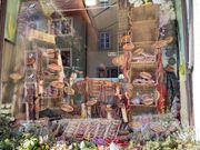 ローテンブルクのお肉屋さん。
ここでランチを購入。