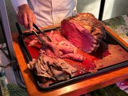 船内で食べれるローストビーフ