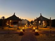 ロマンチックなサハラ砂漠のステイ
