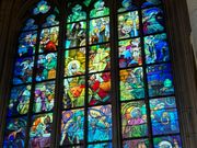 プラハ城ミュシャのステンドグラス