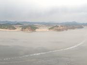 愛妓峰（エギボン）平和生態公園展望台より北朝鮮