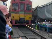 メークローン市場