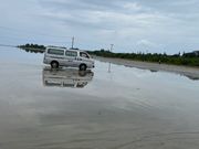 一般車も走っていてびっくりしました。