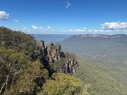 スリーシスターズ