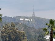 ハリウッドショッピング街から見える景色