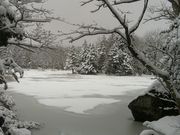 知床五湖の二湖（４月下旬頃）