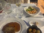 メイン、豚肉のコンフィとで海老のマリネ