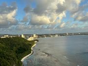 恋人岬より市街を望む