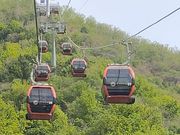 長城までのロープウェイです。