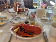 身がぷりっぷりのロブスター