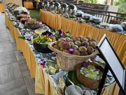 豪華なブッフェ