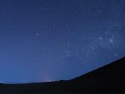南十字星とキラウエア火山