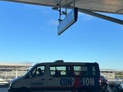 バスにCon-X-ionとあるので、わかりやすいです。