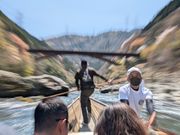 川下りの船頭さん