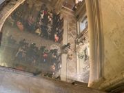 地元の方のための礼拝堂。奥にガウディが眠っている