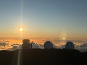 マウナケア山頂の展望台と夕日