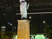 セーヌ川の自由の女神