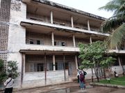 トゥールスレン博物館