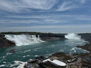 アメリカ滝とカナダ滝を一望！