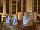 ルイ16世の図書室での一枚