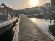 桟橋はわかり辛い場所にあるので送迎があって助かります。