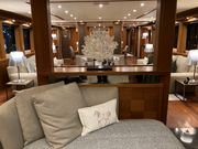 外が暑いときは室内でもゆったり過ごせます。お手洗いなど設備はホテルのよう