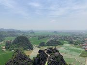 ムア寺院：頑張って上まで登りました。大変でしたが、絶景が広がっていました。上まで階段ですが、一段一段