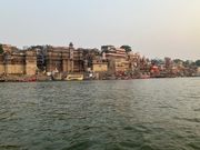 人生で一度は行きたかったバラナシ