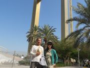 ドバイフレームにて