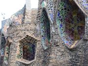 コロニア・グエル教会