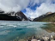 レイクルイーズ　氷結状況