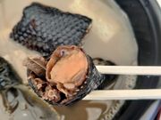 ガイド終了後のフリー散策。久高島名産のイラブー汁にチャレンジしました。