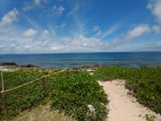 この日はすごくいい天気で、ハビャーンからは海が綺麗に見えました。