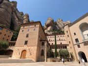 モンセラット迫力満点