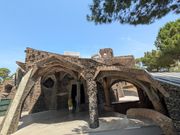 グエル教会入り口