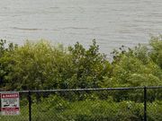 バスツアーで移動した先の無料貸出ベビーカーはこんな感じです