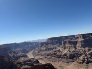 コロラド川が今！もグランドキャニオンを深く掘り進めています