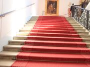 レッドカーペットを上がって