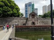 サンチャゴ要塞入口付近