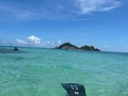 ライジャケとシュノーケルも必須ですが、フィンがあると、移動がラクでした。