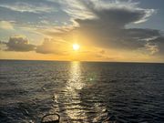 サンセットクルーズ船上より