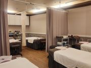 ここでマッサージやフェイシャル