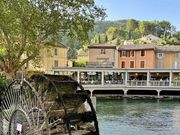 フォンテーヌ・ド・ヴォークリューズ