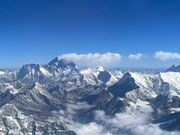 ジェット機でのエベレスト鑑賞