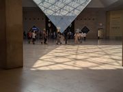 朝のルーブルは空いていて回りやすかったです