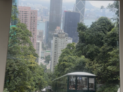 すれ違うピークトラム