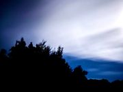 曇り空でしたが、切れ目でいくつか星を見る事が出来ました。