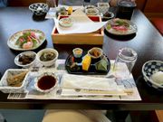 天ぷらは揚げたてが次々に