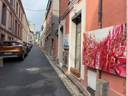 オンフルールの街並み。ブーダンはじめ画廊の方の絵画が飾られてた