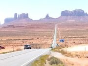 モニュメントバレー